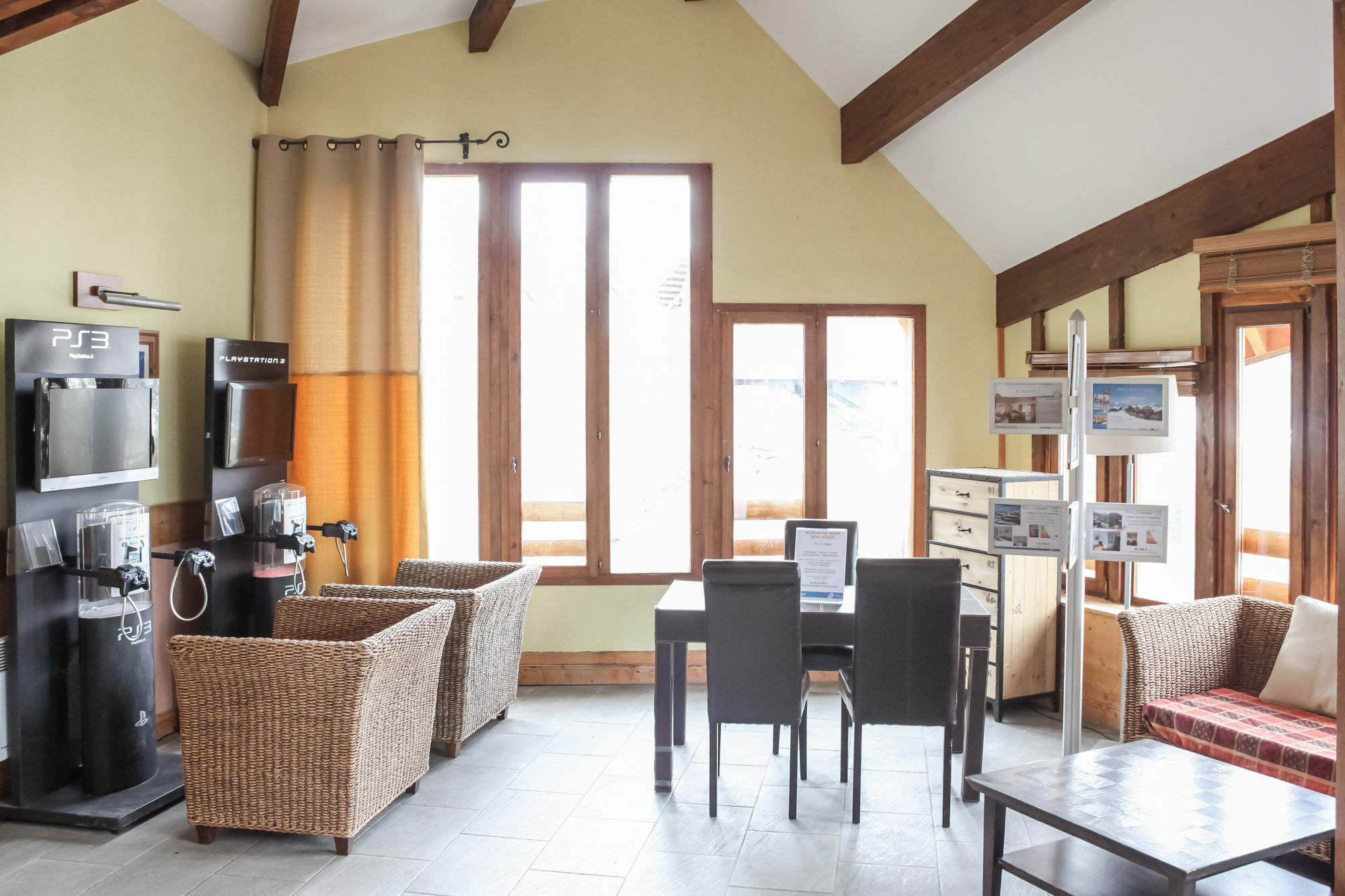 Residence Pierre & Vacances Les Terrasses D'Azur Isola Zewnętrze zdjęcie